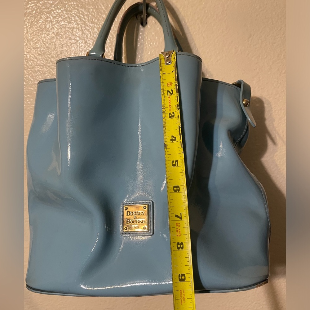 Dooney and Bourke Sky Blue Patent Leather Bucket bag - Picture 11 of 12